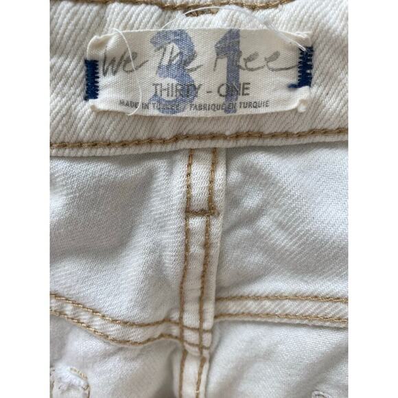 We the Free Women's 31 Cream Distressed Button Fly Wide Leg Crop Jeans - Picture 9 of 12